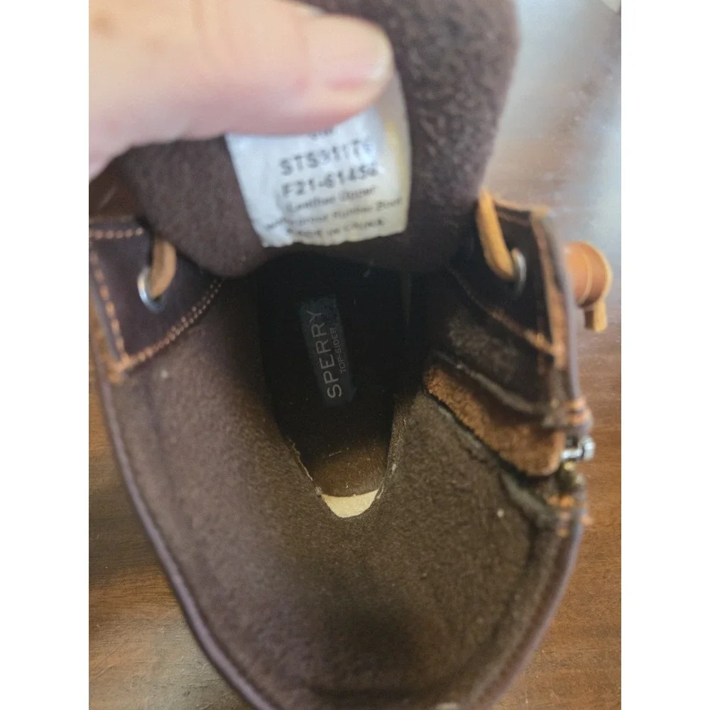 Sperry women saltwater